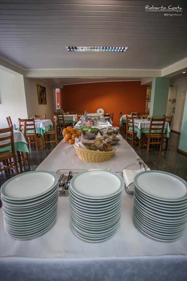 Praia da Vitória Hotel Teresinha מראה חיצוני תמונה
