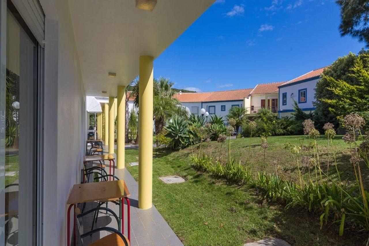 Praia da Vitória Hotel Teresinha מראה חיצוני תמונה