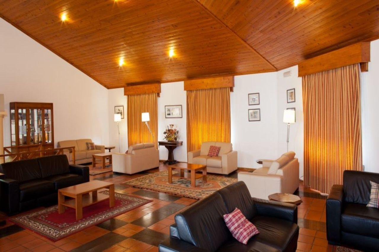 Praia da Vitória Hotel Teresinha מראה חיצוני תמונה